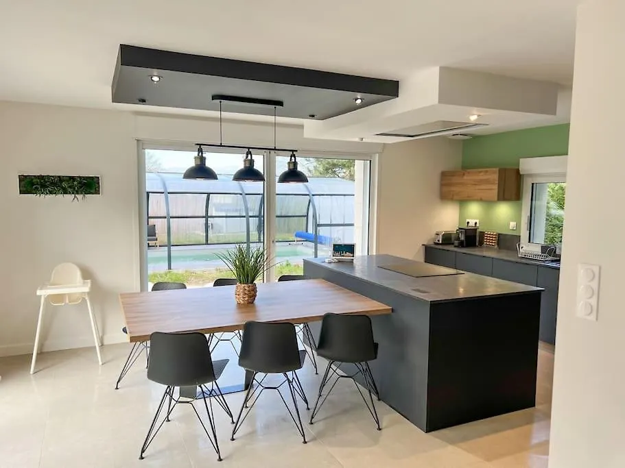 Holiday home Belle Maison Avec Piscine Proche Plages Saint-Cast