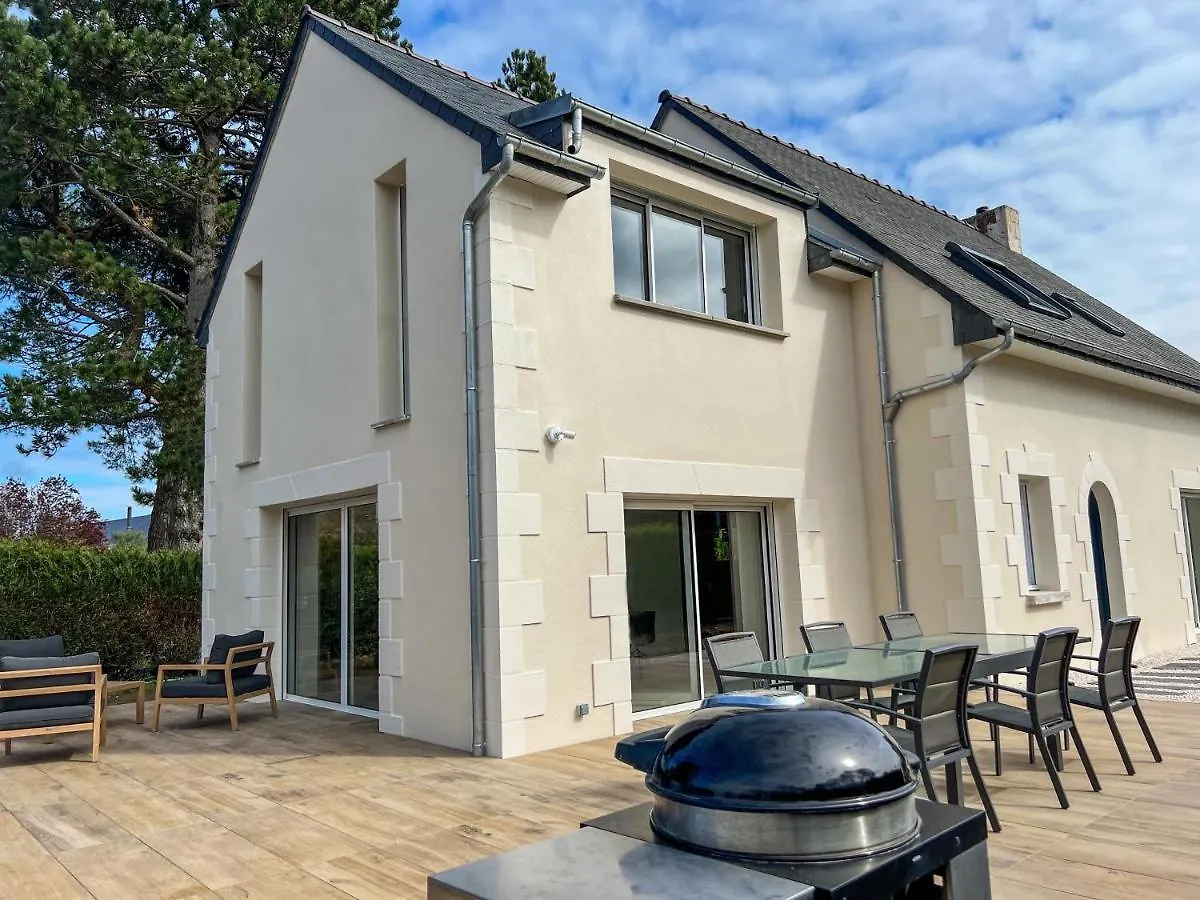 Belle Maison Avec Piscine Proche Plages Saint-Cast 0*, Saint-Cast-le-Guildo France